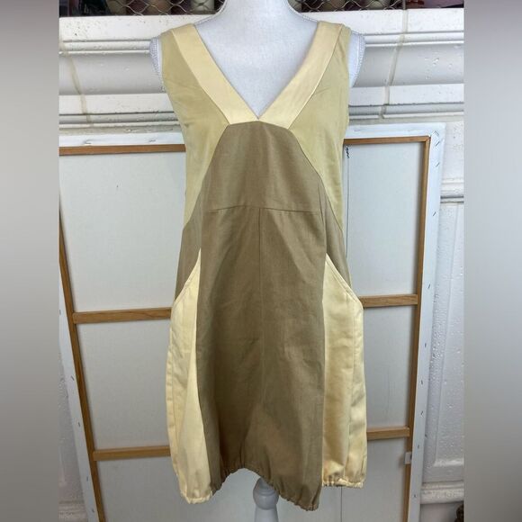 Handcut by preloved VTG Bubble Twill V-Neck Dress w/pockets elastic bottom - Picture 1 of 15